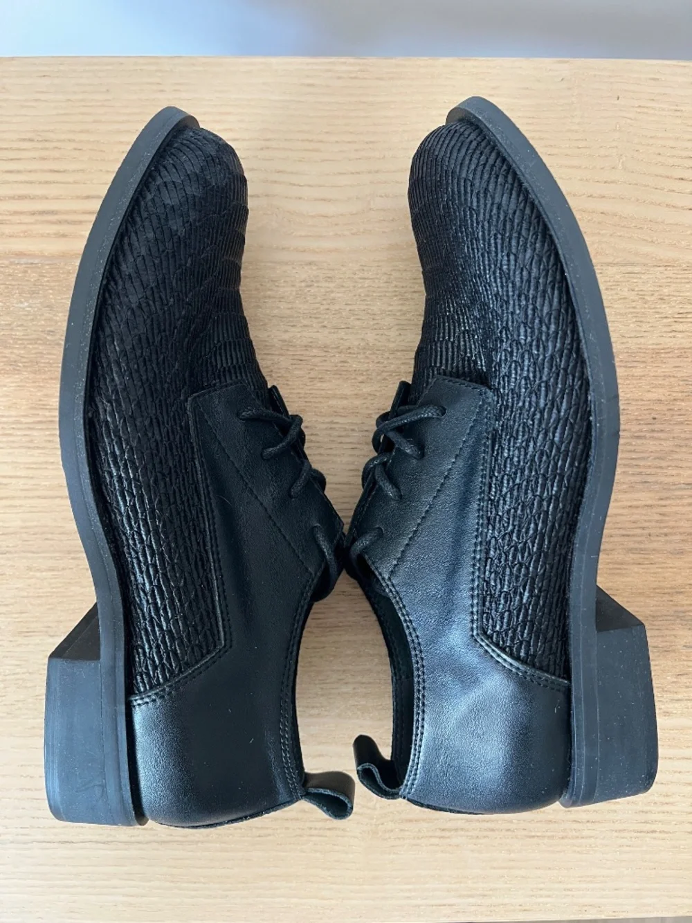 United Nude united nude